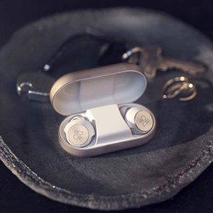 Beoplay EQ Auriculares internos inalámbricos con cancelación activa de ruido y 6 micrófonos